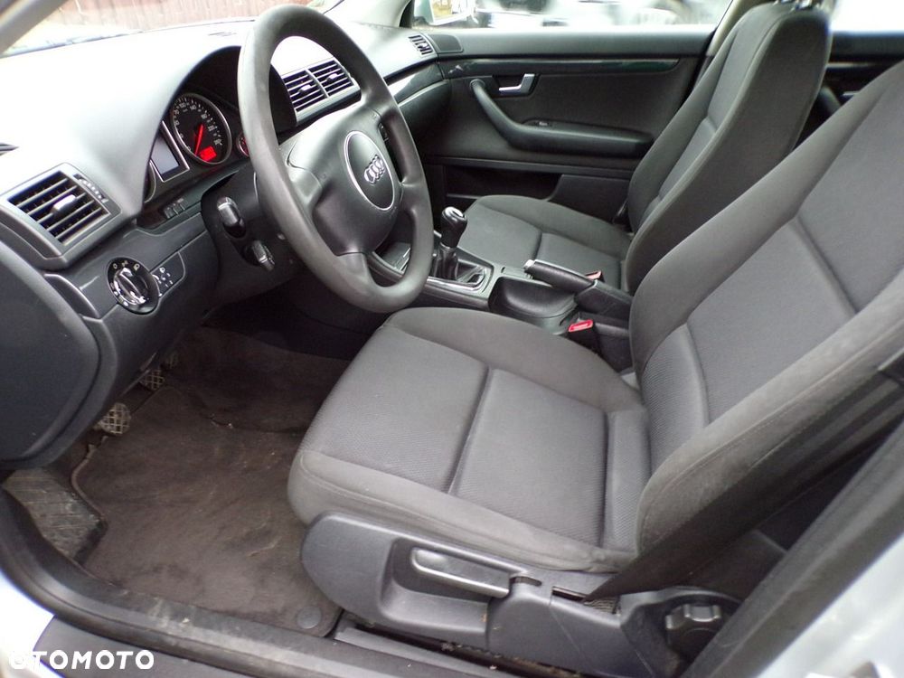 Audi A4 Avant - 15