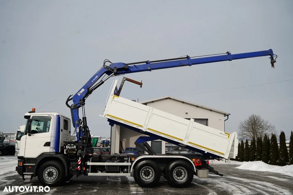 Scania G 370 / 6x4 / BASCULĂ SPATE + HIAB 144E S-3 HDS / RADIOCOMANDĂ / ROTATOARE / FURCĂ PENTRU PALEȚI / EURO 6 / - 2