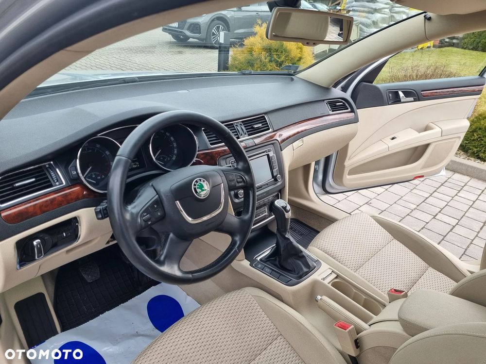Skoda Superb 1.8 TSI Comfort - 9