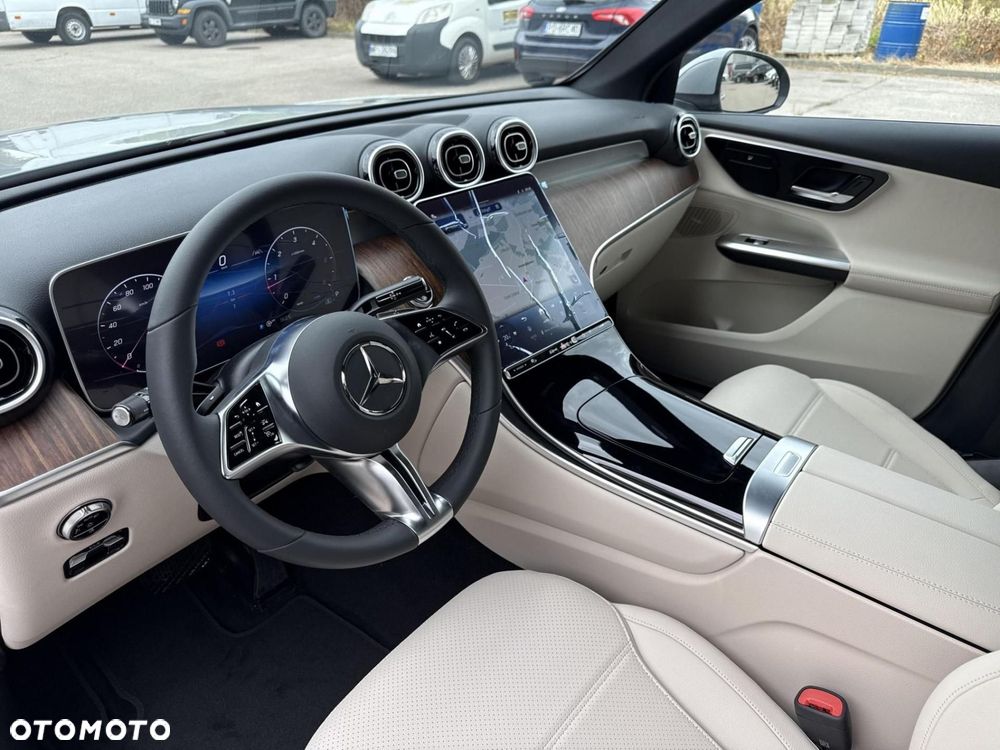 Mercedes-Benz GLC - 10