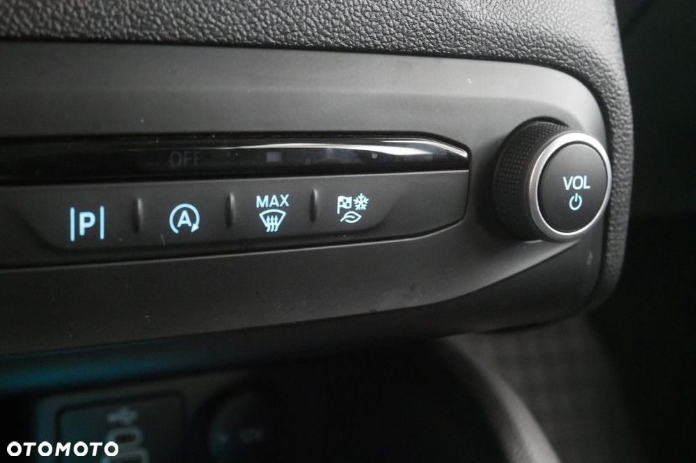 Ford Focus 1.0 EcoBoost Titanium - 21