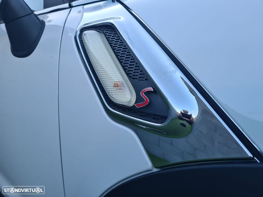 MINI Countryman Cooper SD ALL4 Auto - 18