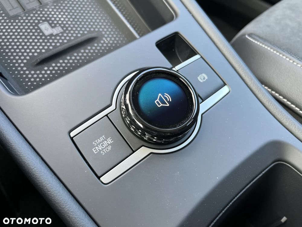 Volkswagen T-Roc 1.5 eTSI Style DSG - 38