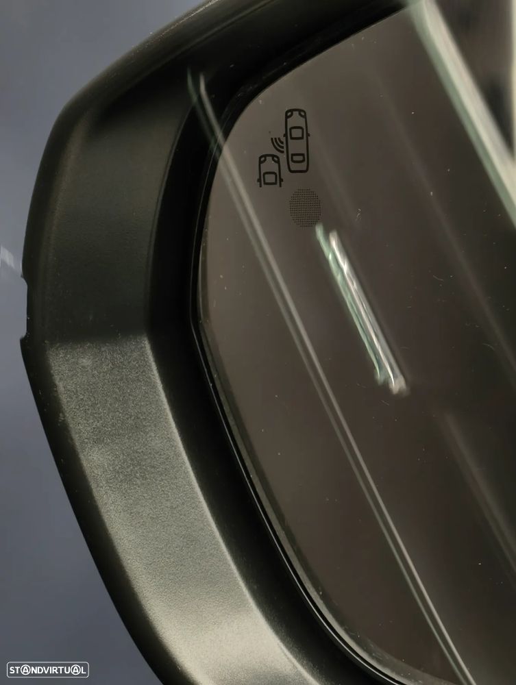 Peugeot 3008 BlueHDi 130 Stop & Start EAT8 GT - 36