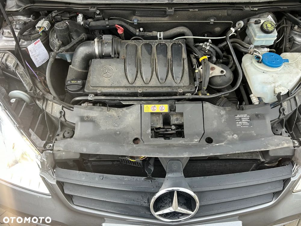 Mercedes-Benz Klasa A 180 CDI Special Edition - 32