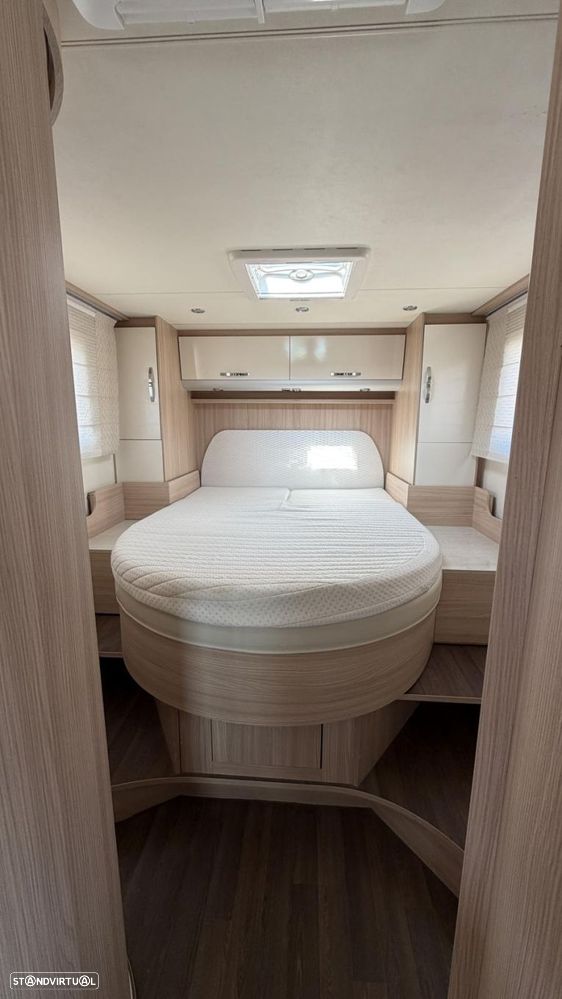 Burstner Ixeo IT 734 30 Anos c.central e basculante - 27