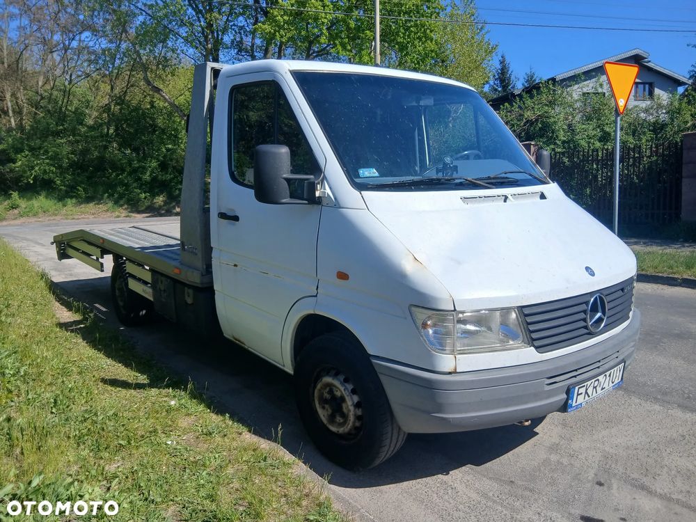 Mercedes-Benz sprinter - 2
