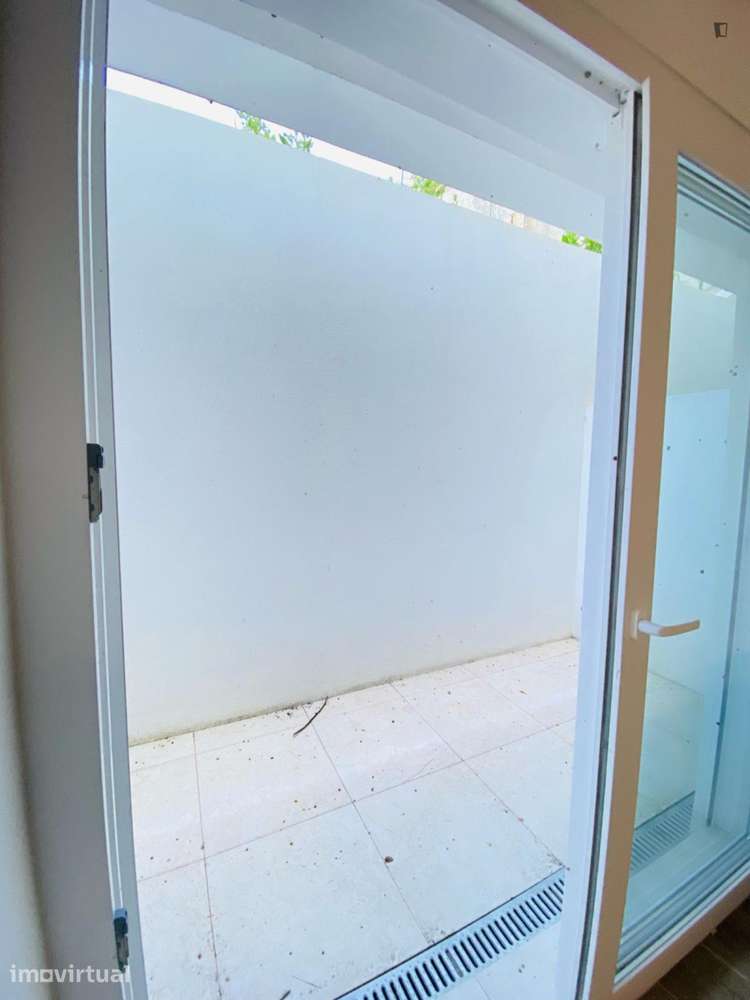 Estúdio - localizado em Caparica Lisbon - Grande imagem: 5/10