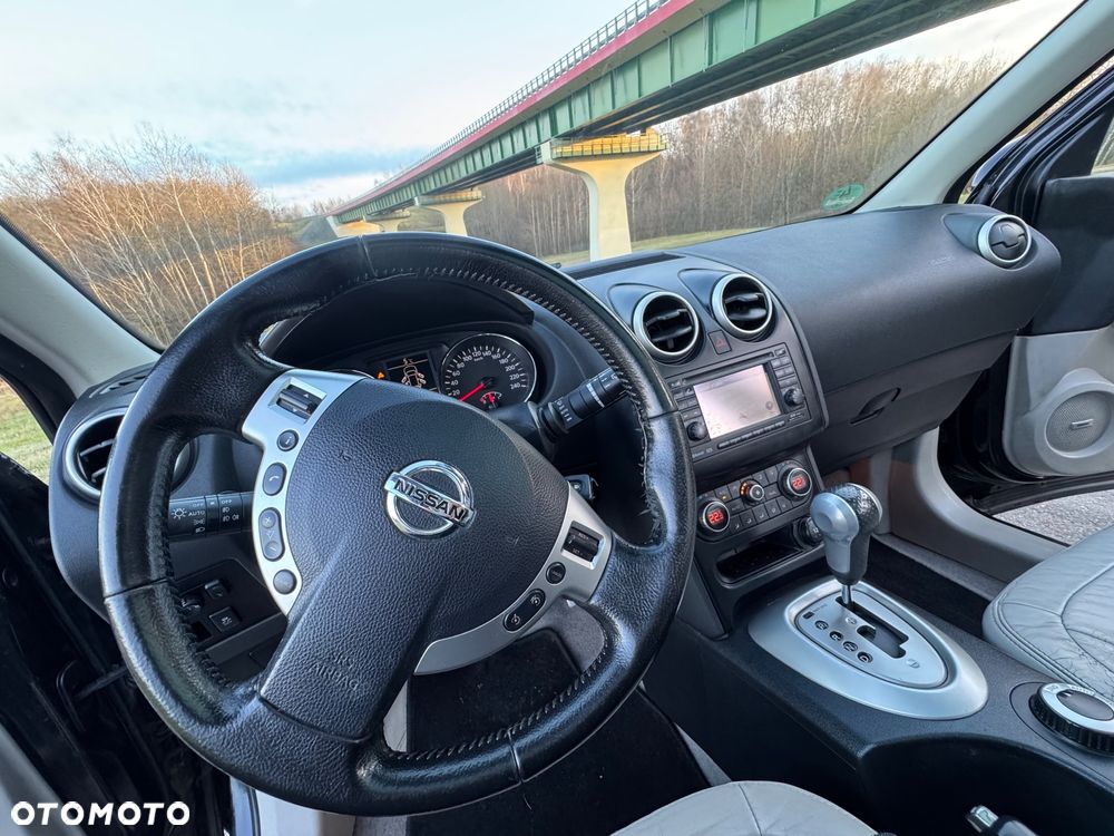 Nissan Qashqai+2 - 37