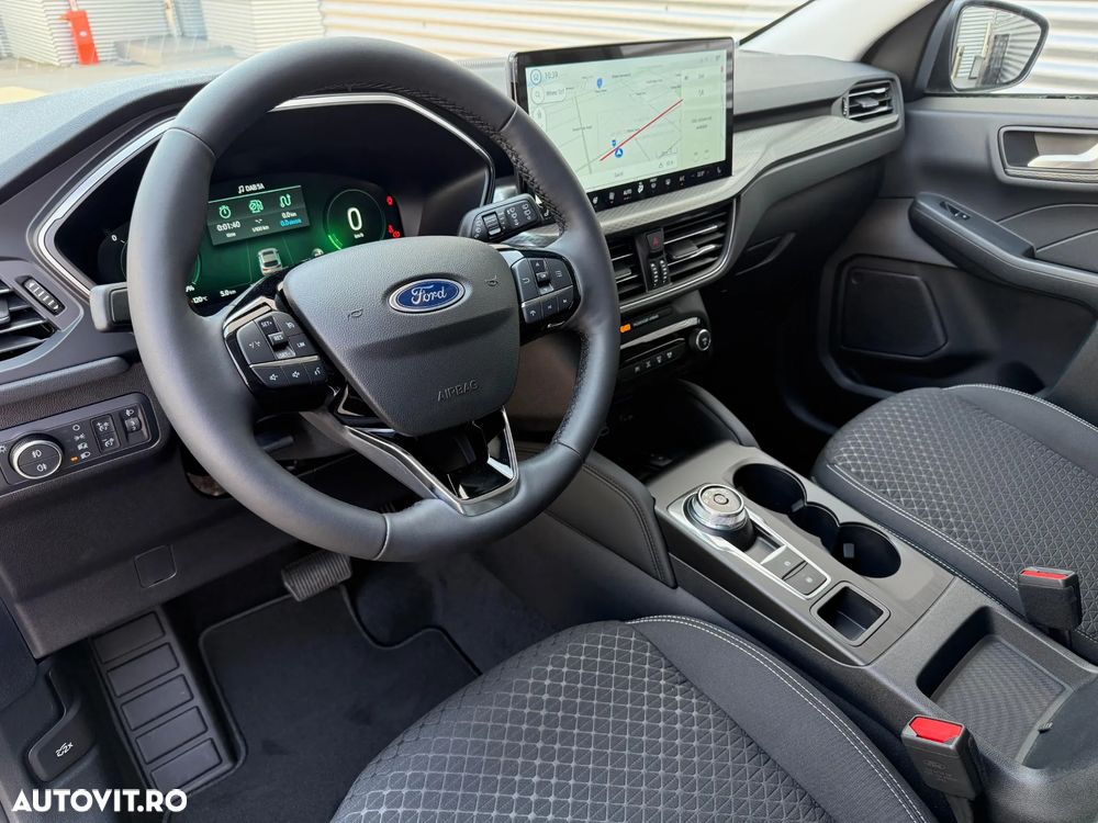 Ford Kuga - 18