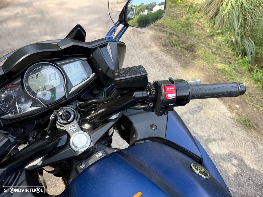 Yamaha FJR 1300 abs - 17