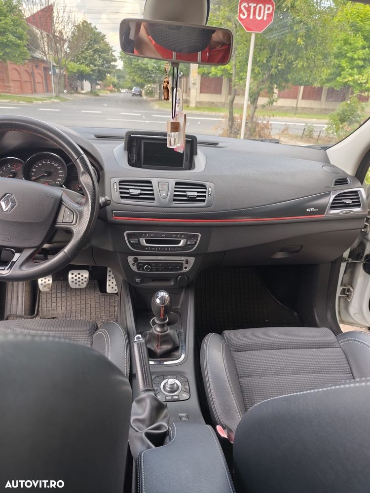 Renault Megane 1.5 dCi GT Line - 6