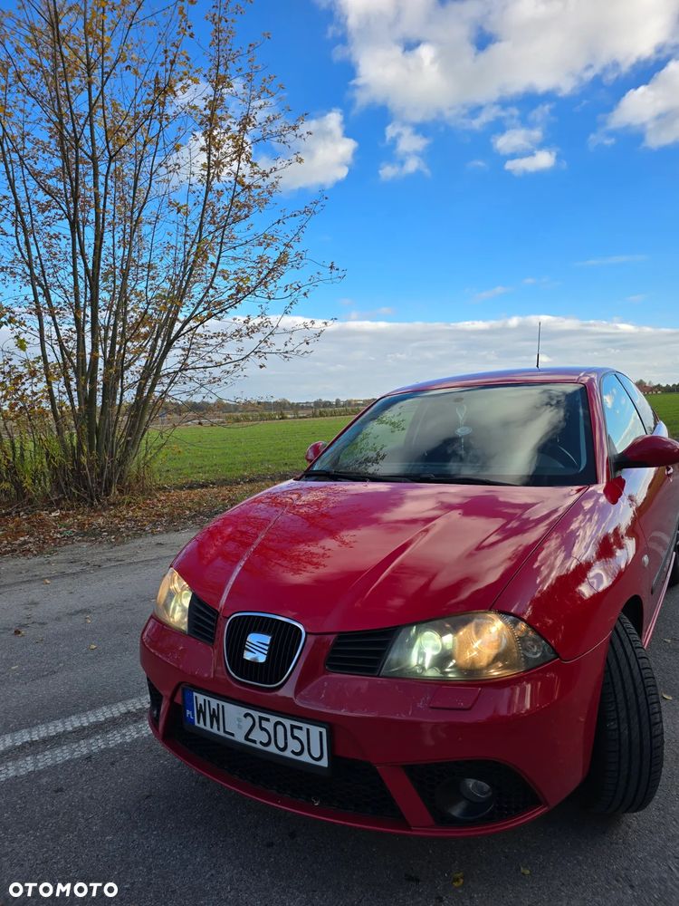 Seat Ibiza SC 1.6 16V Sport - 2