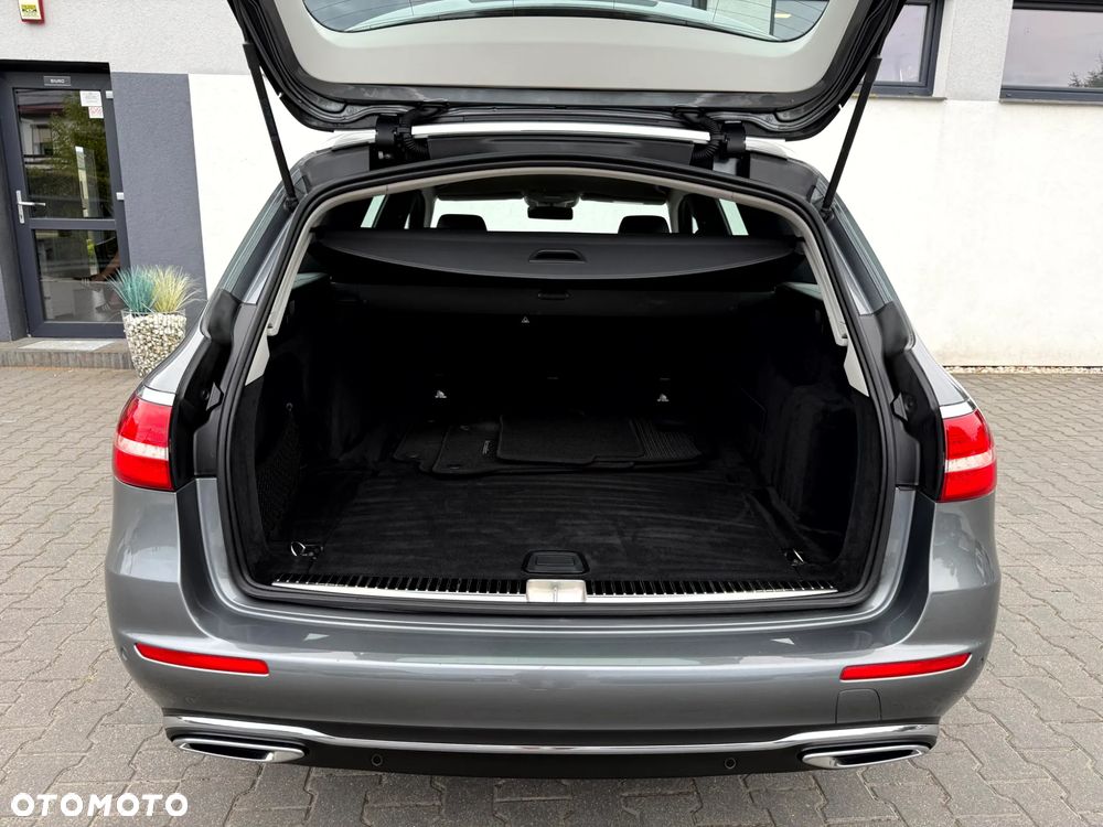 Mercedes-Benz Klasa E 220 d 9G-TRONIC Avantgarde - 33