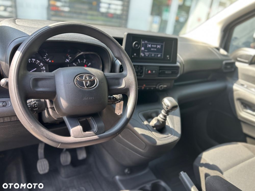 Toyota PROACE CITY - 10