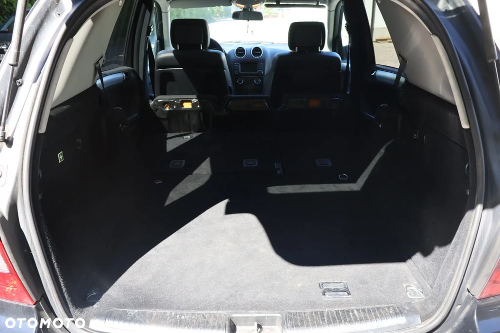 Mercedes-Benz ML - 8