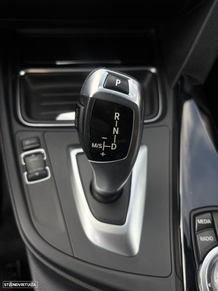 BMW 320 Gran Turismo d Aut. Sport Line - 22