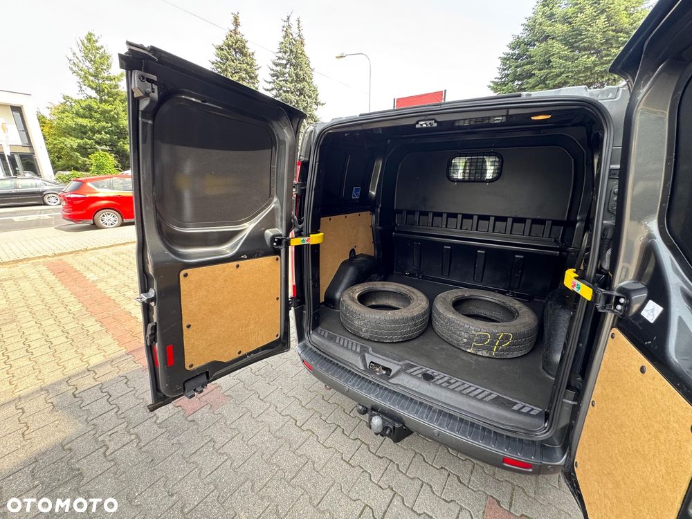 Ford Transit Custom - 28