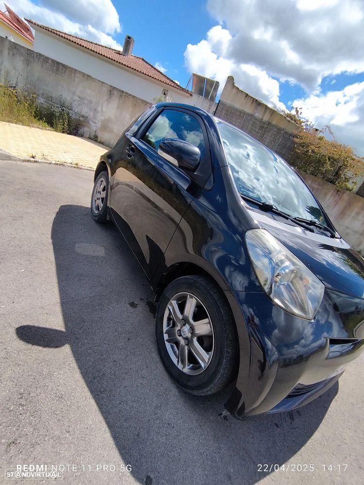 Toyota iQ 1.4 D-4D + - 3
