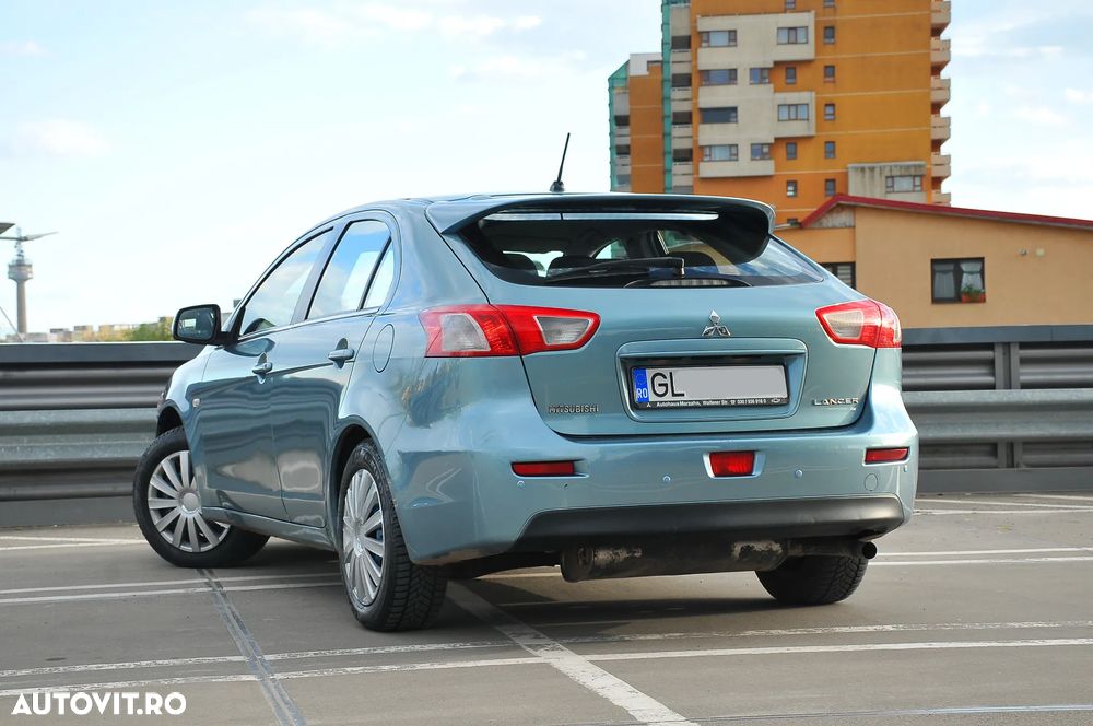 Mitsubishi Lancer 1.8 CVT Intense - 2