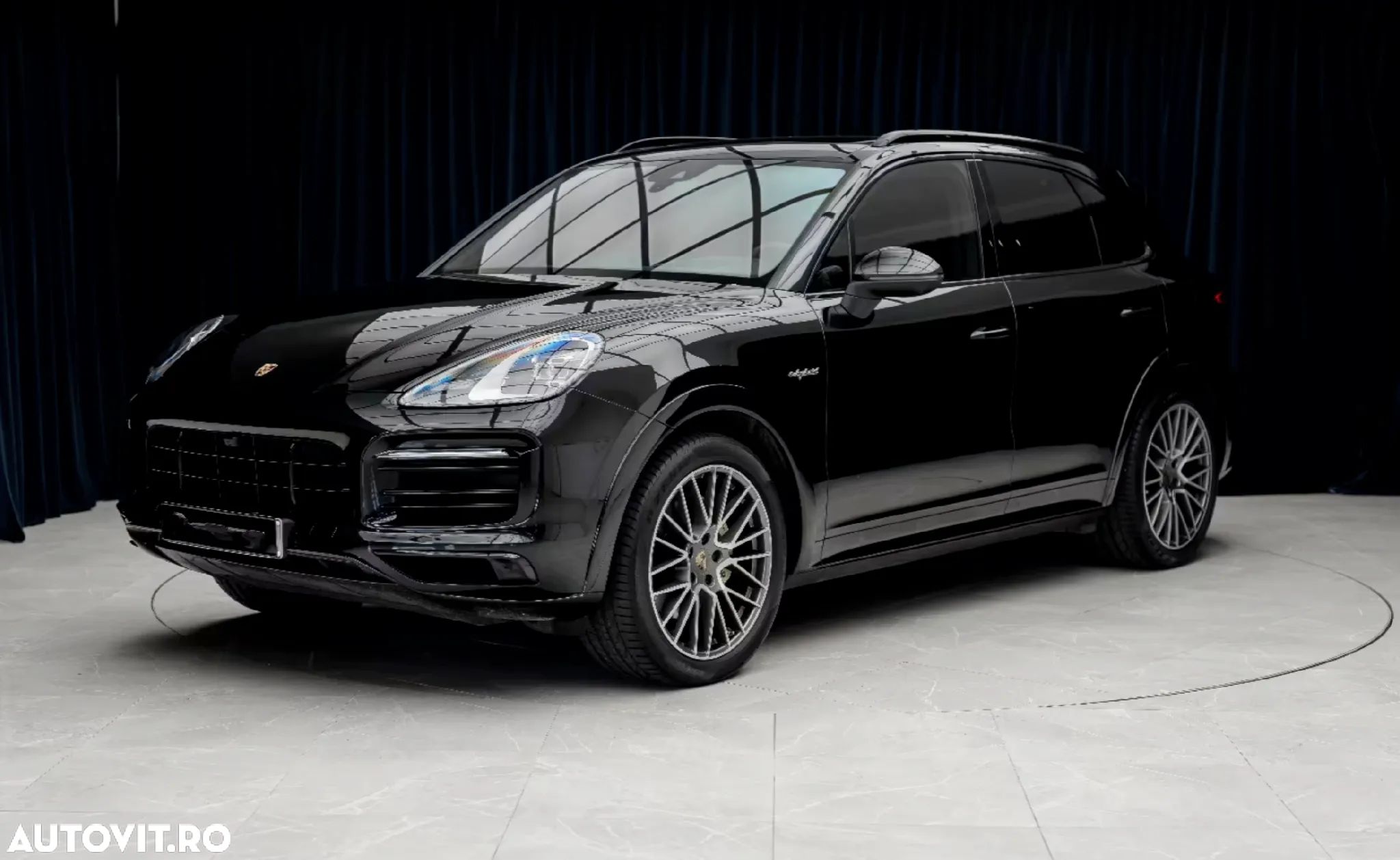 Porsche Cayenne E-Hybrid - 1