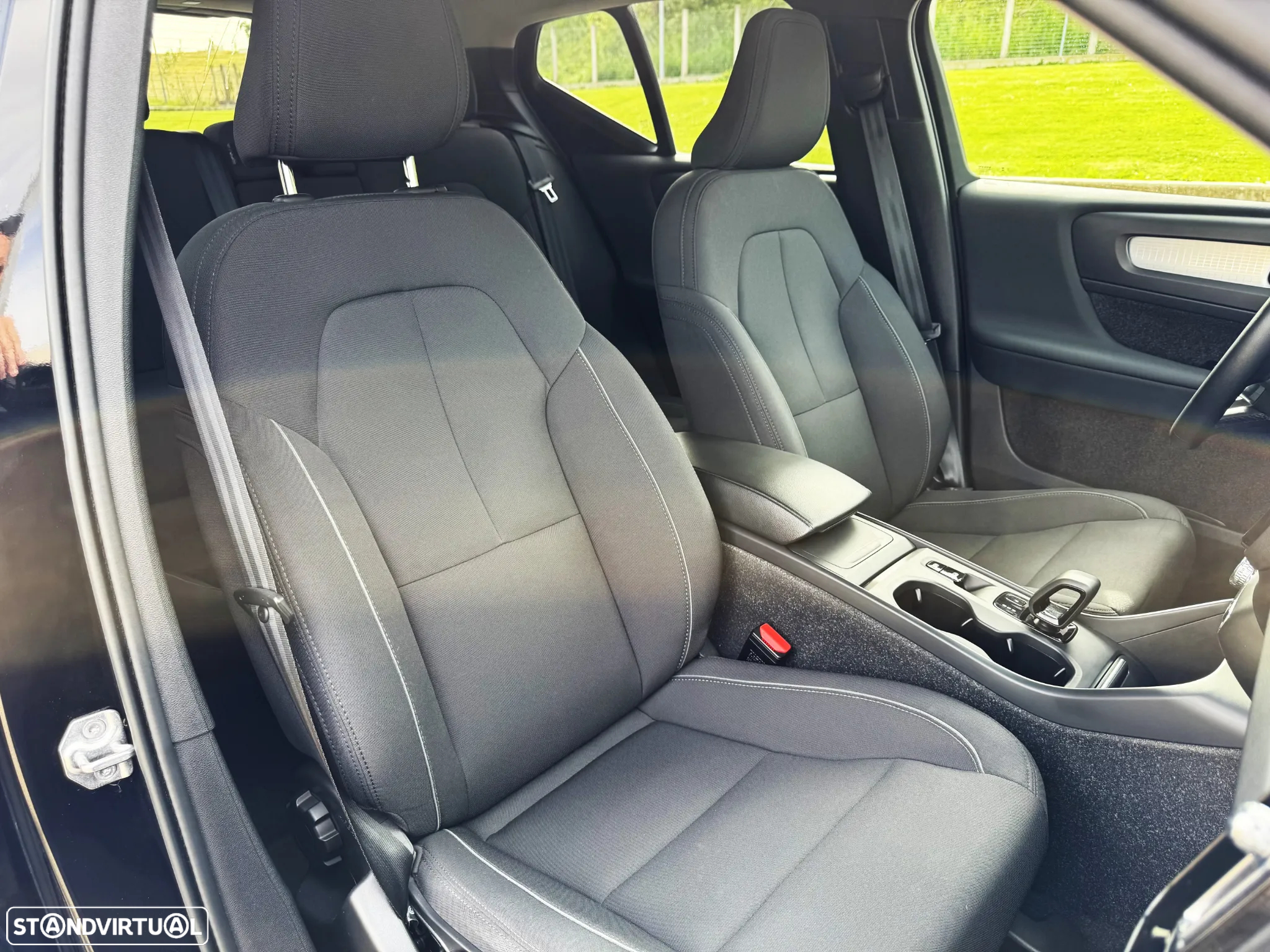 Volvo XC 40 1.5 T3 Momentum Geartronic - 6