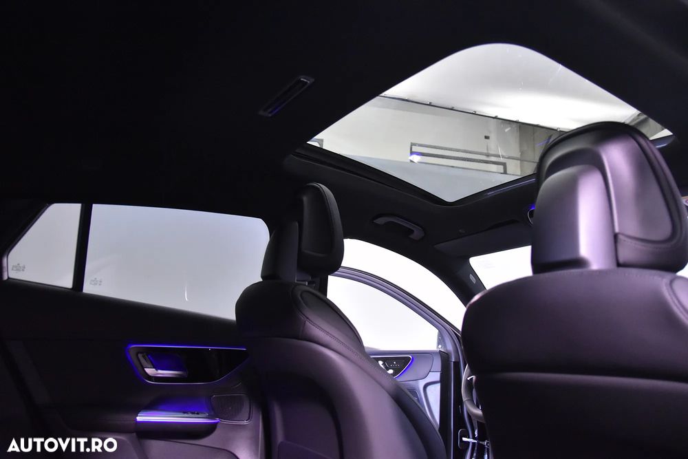 Mercedes-Benz GLC 300 e 4MATIC PHEV - 22