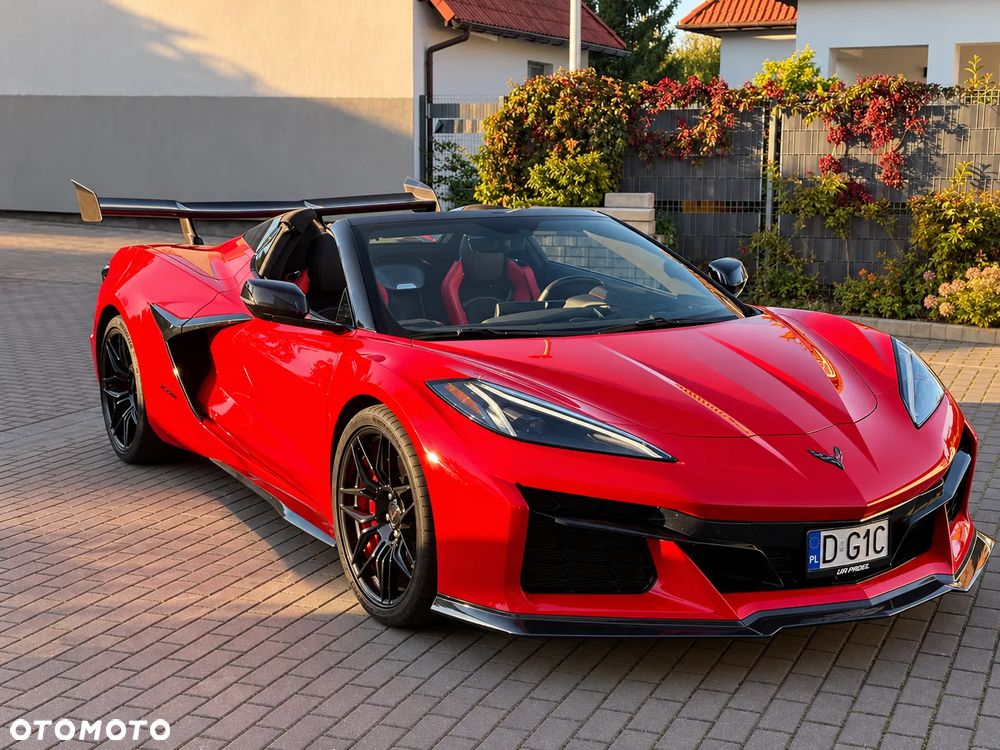 Chevrolet Corvette - 5