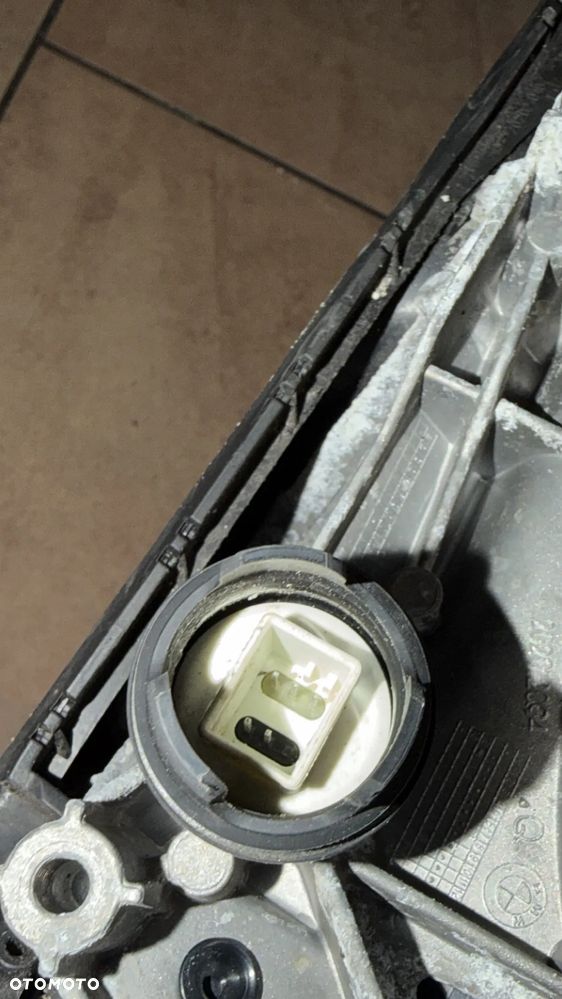 LUSTERKO BMW F31 F30 FOTOCHROM PRAWE 5 PIN - 3