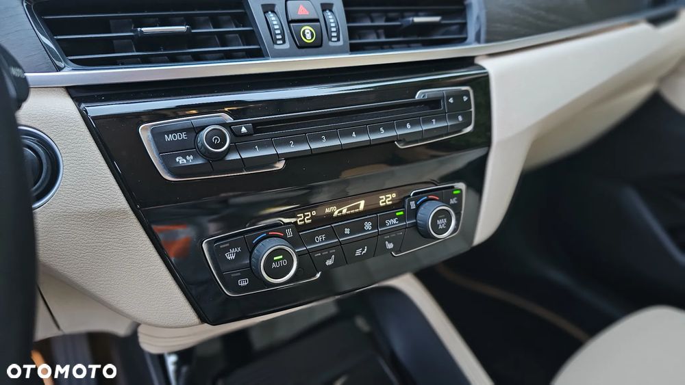 BMW X1 xDrive25d xLine - 27