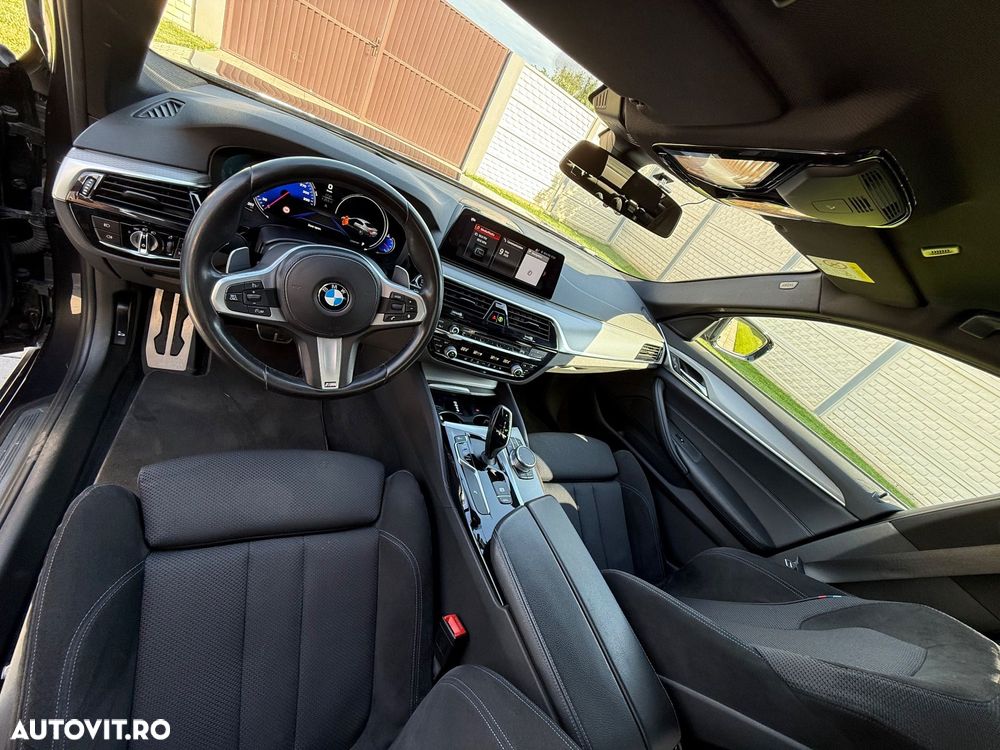 BMW Seria 5 520d xDrive Aut. M Sport Edition - 9