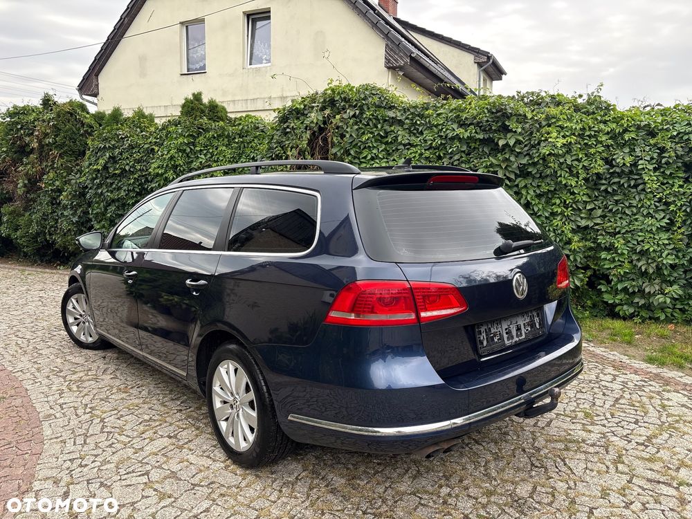 Volkswagen Passat 2.0 TDI Highline - 14