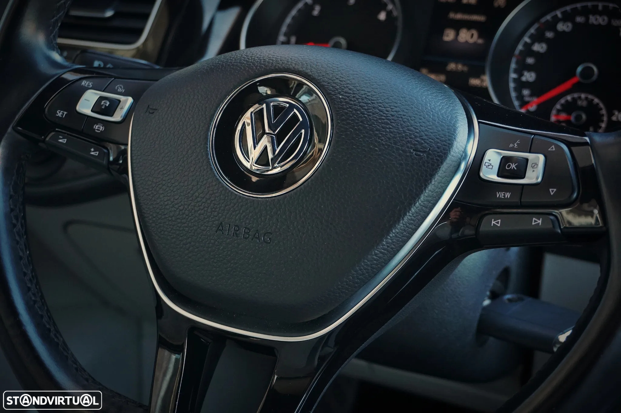 VW Golf Variant 1.6 TDi Highline - 28