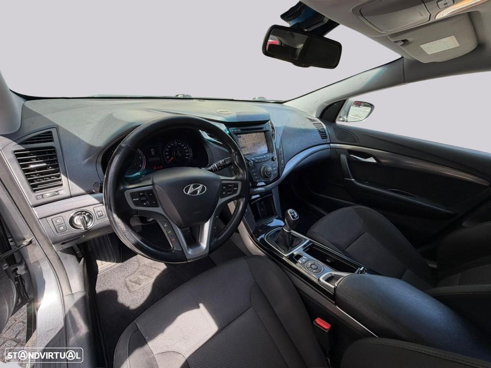 Hyundai i40 - 11
