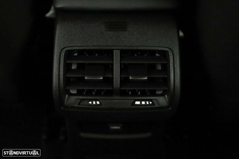 Citroën C4 1.2 PureTech Plus EAT8 - 23