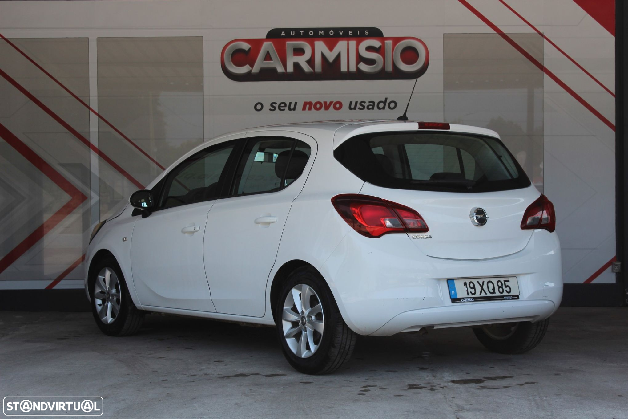 Opel Corsa 1.2 120 Anos - 5