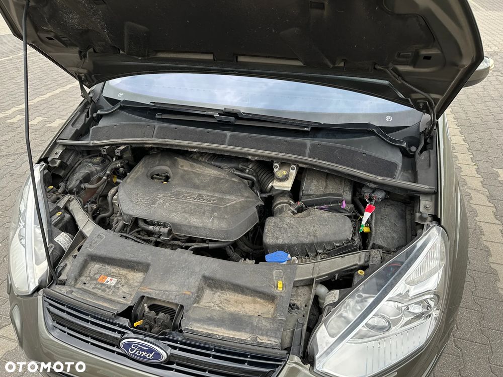 Ford S-Max 1.6 T Titanium - 38