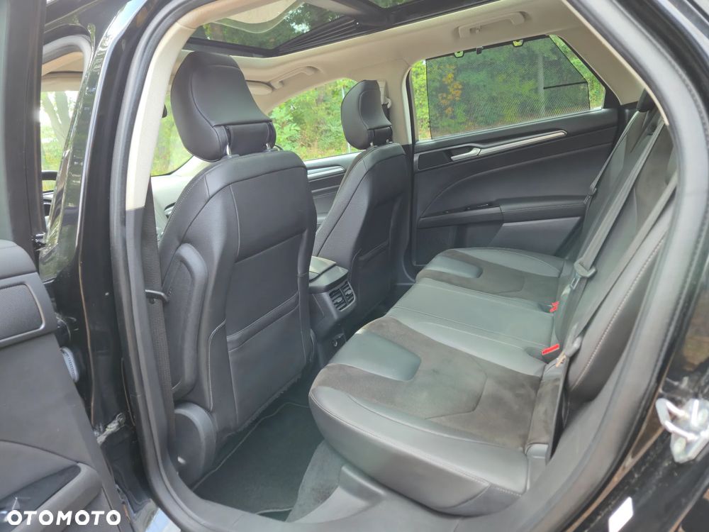 Ford Mondeo - 19
