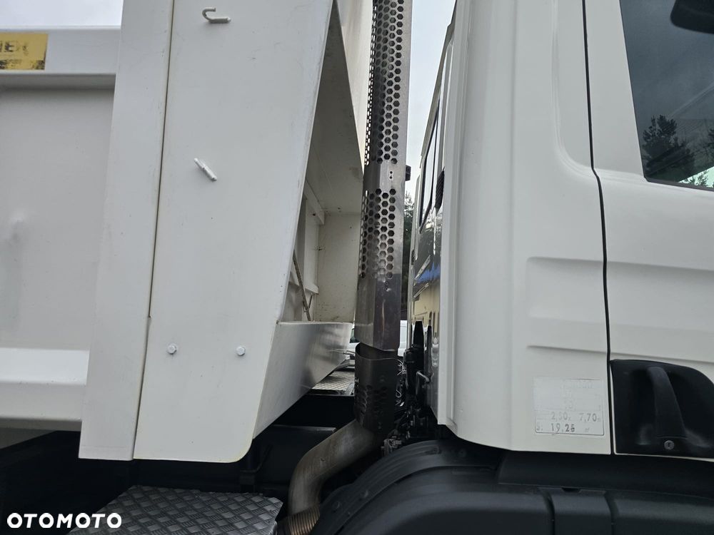 Scania P 380 - 24