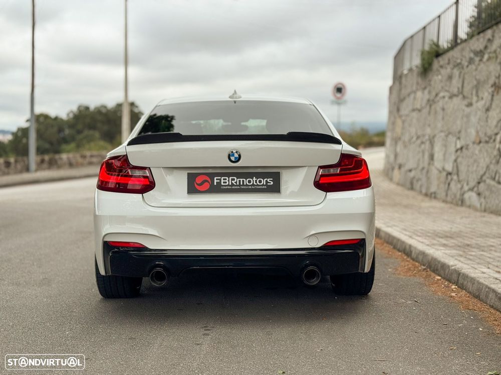 BMW 220 d Coupe Pack M - 10