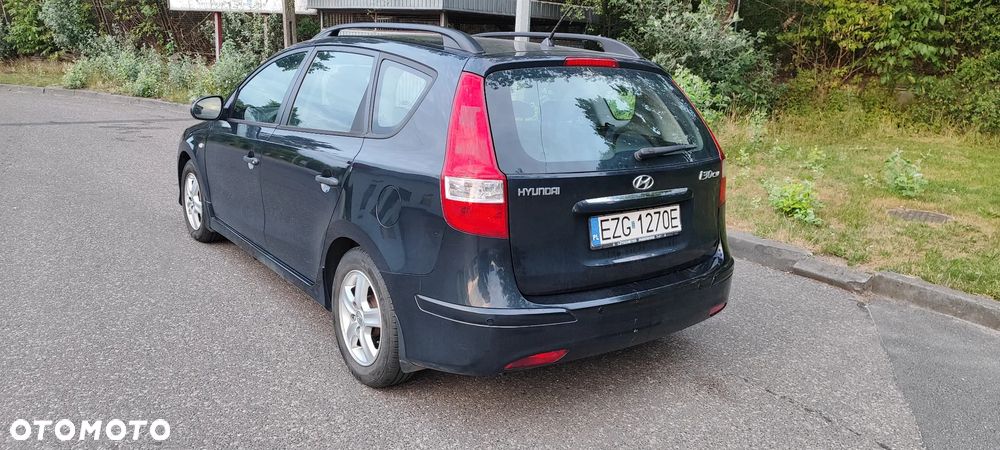 Hyundai i30 1.4 Comfort - 4