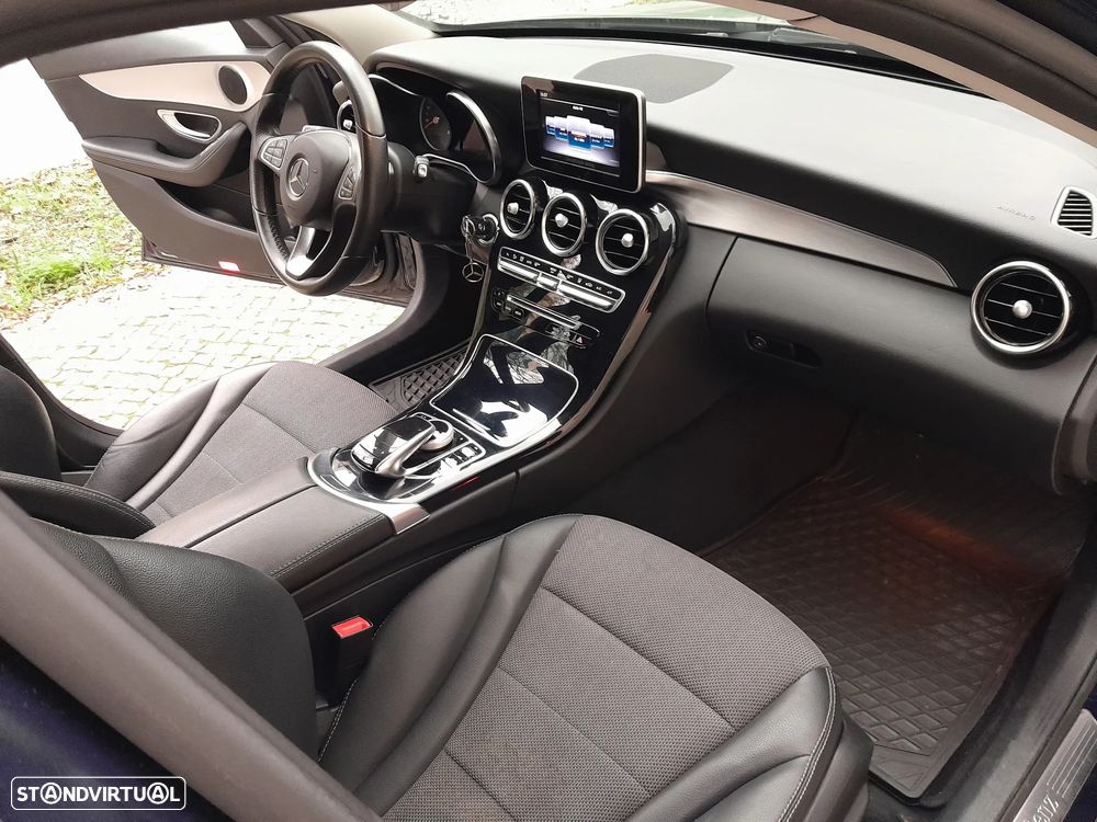 Mercedes-Benz C 350 e - 13