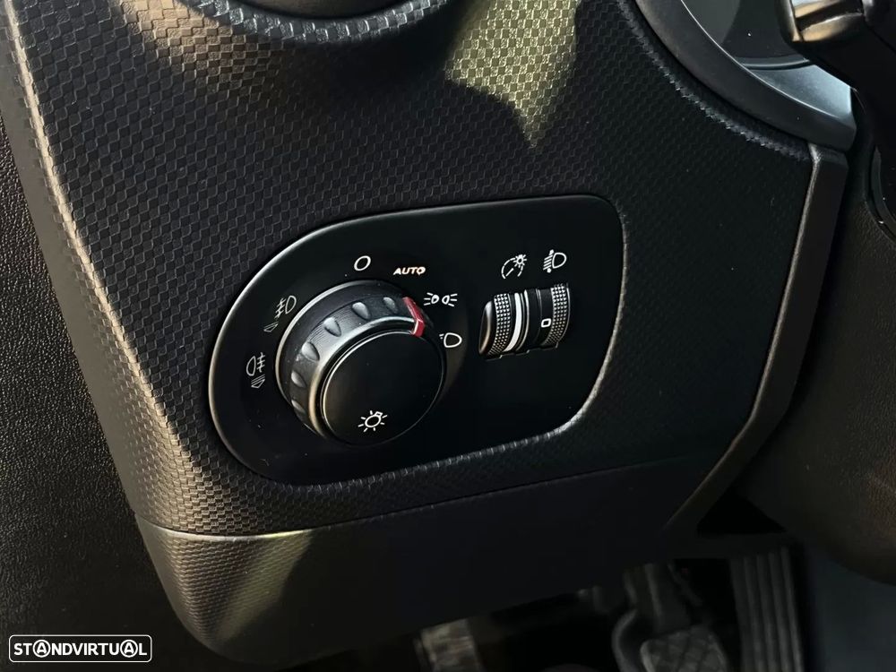 SEAT Leon 1.9 TDI Sport - 17