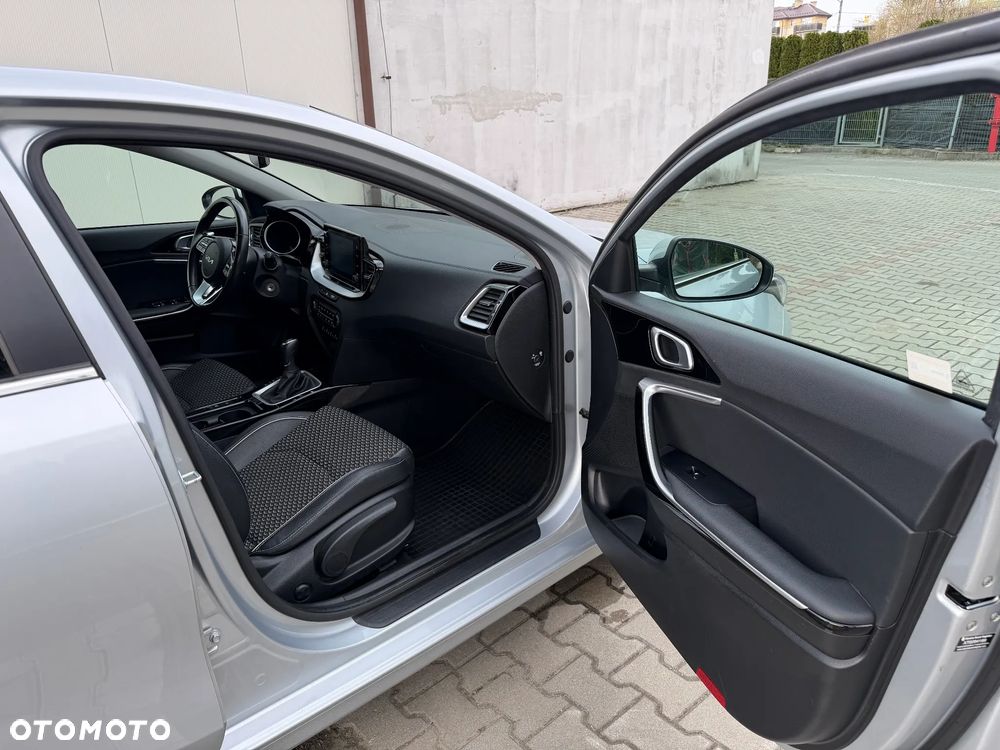 Kia Ceed 1.5 T-GDI L - 22