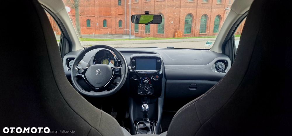 Peugeot 108 - 8