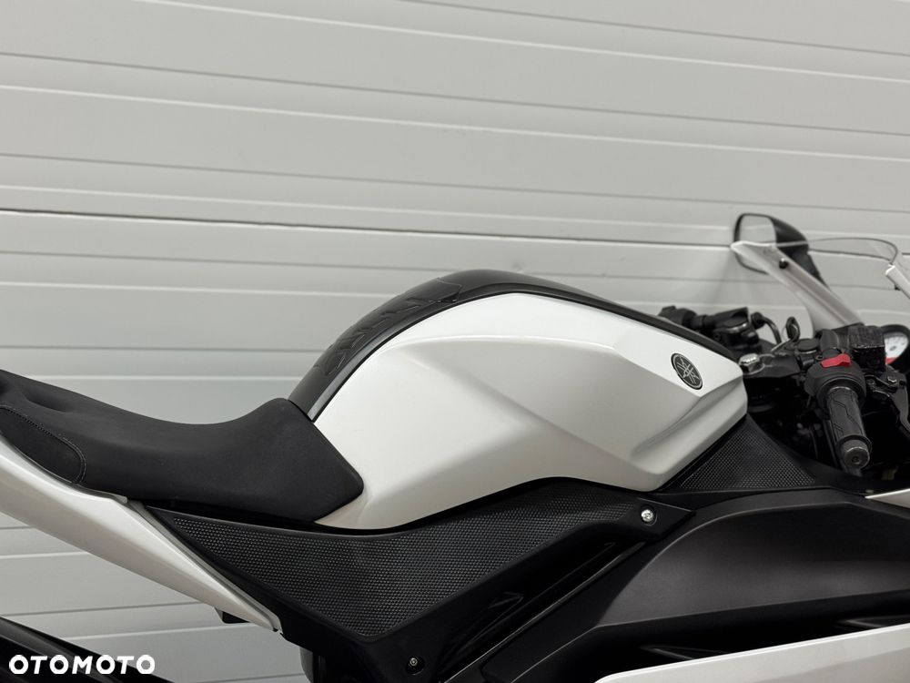 Yamaha R125 - 6