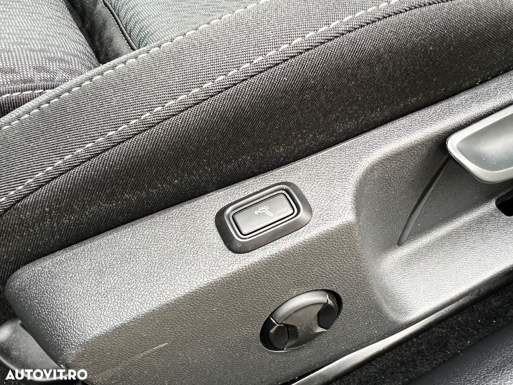 Skoda Octavia 2.0 TDI DSG Clever - 18