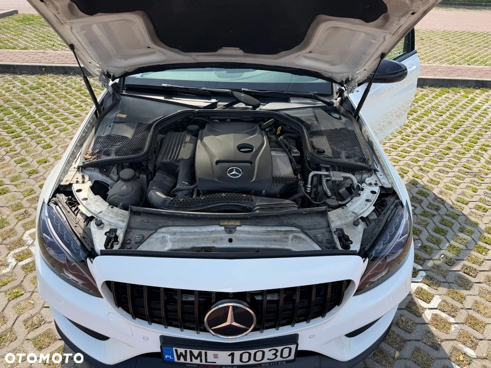 Mercedes-Benz Klasa C 200 4-Matic 7G-TRONIC - 14