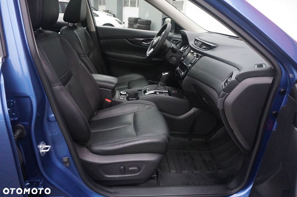 Nissan X-Trail 2.0 dCi Tekna 4WD Xtronic 7os - 20