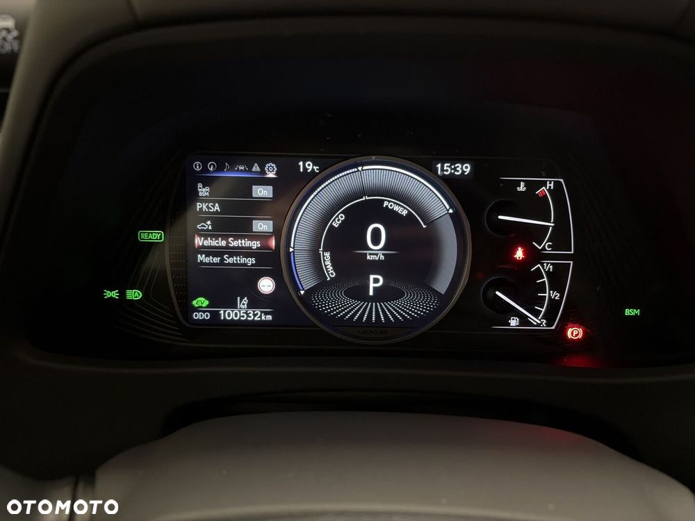 Lexus UX 250h GPF F Sport Design 2WD - 22